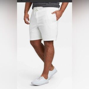 Goodfellow & Co White Men's Flat Front Shorts